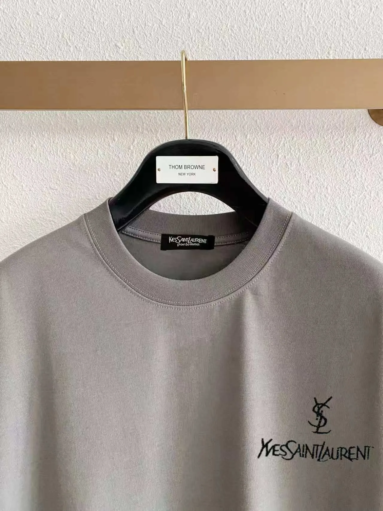 Ysl/ * New Arrival ， ， ， ， T Same Style。 :Black White Blue Gray Size:S（90-130 ） M（125-140 ） L（135-160 ） XL（160-180 ） XXL（180-210 ）